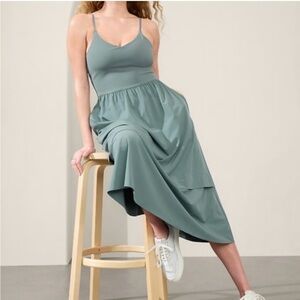 Athleta Elation V-neck Hybird Dress, L NWT